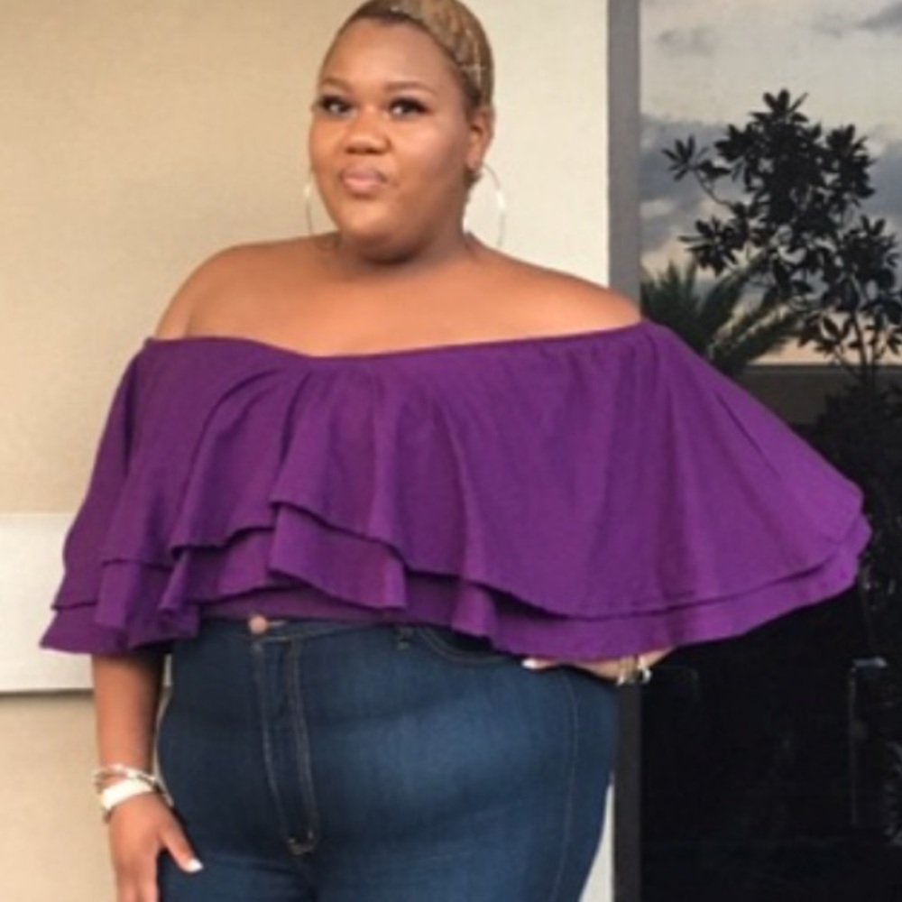 Rebdolls crop off the shoulder top